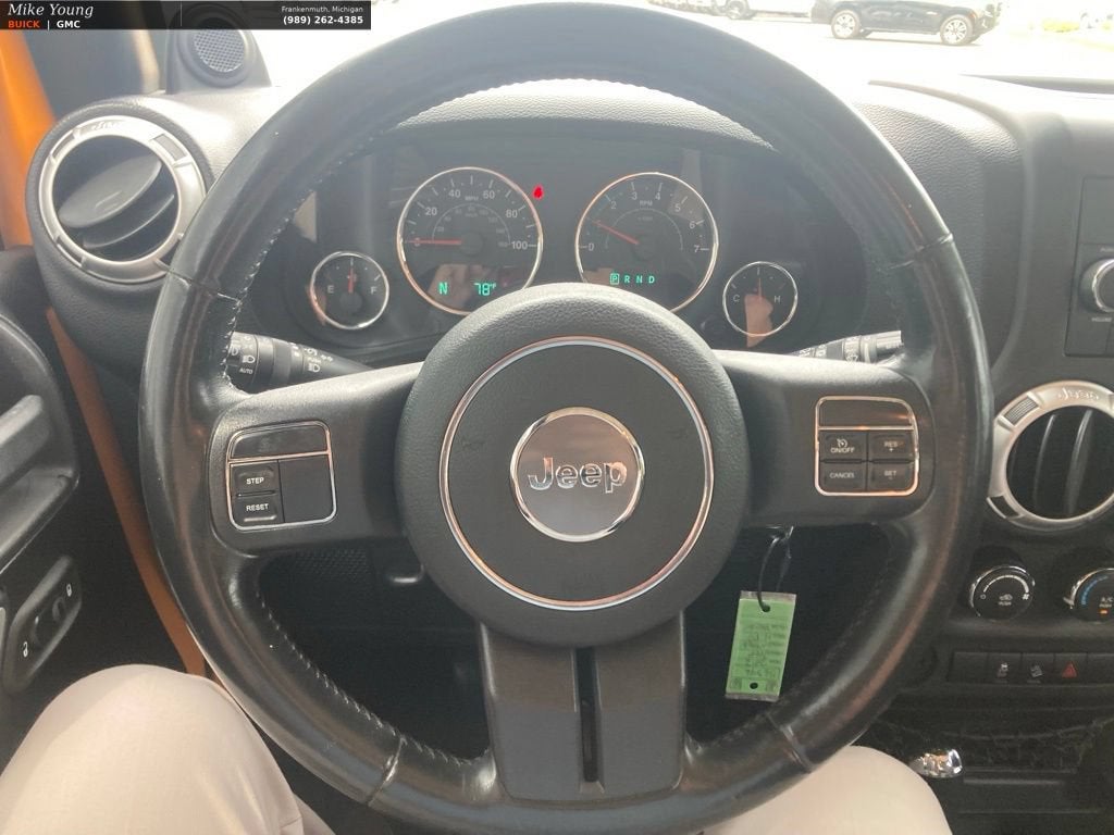 2012 Jeep Wrangler Unlimited Sahara