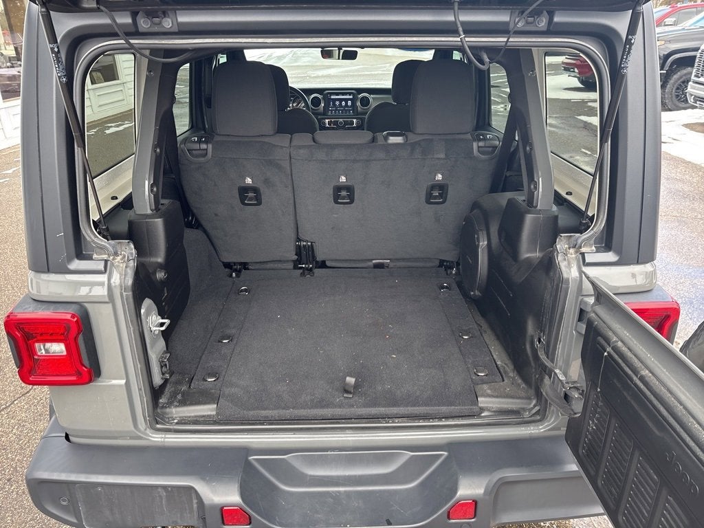 2020 Jeep Wrangler Unlimited Sahara