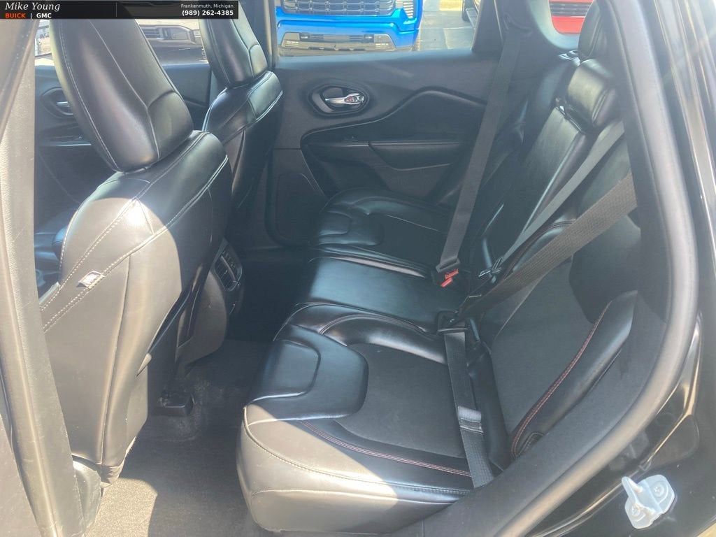 2020 Jeep Cherokee Trailhawk