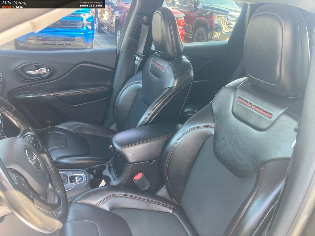 2020 Jeep Cherokee Trailhawk