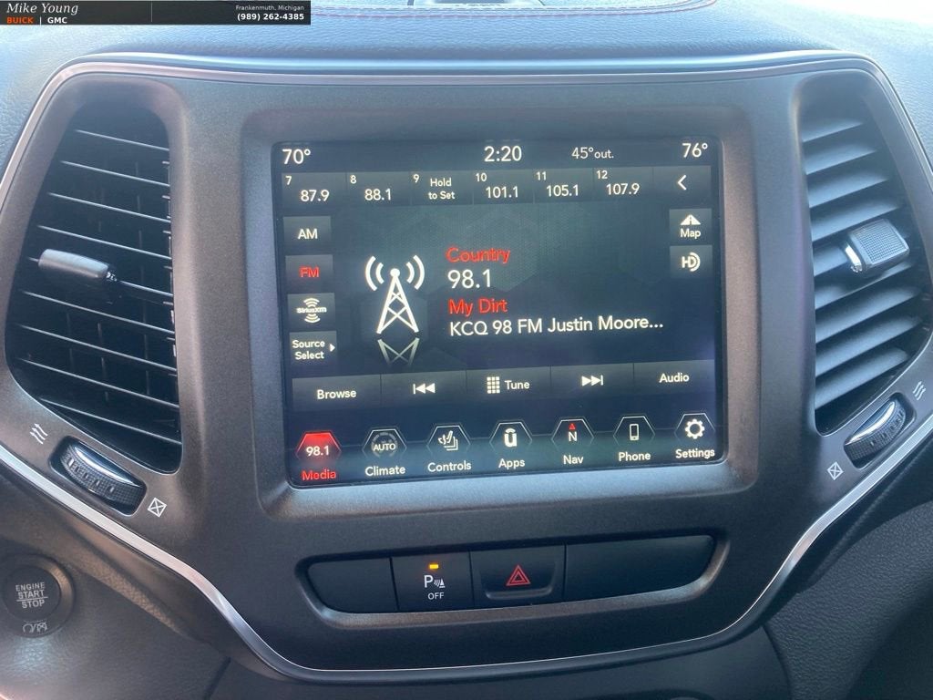 2020 Jeep Cherokee Trailhawk