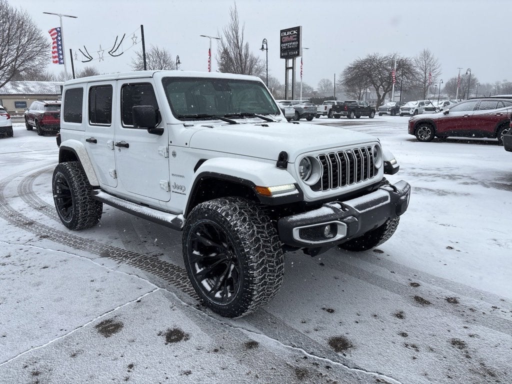 2024 Jeep Wrangler Sahara