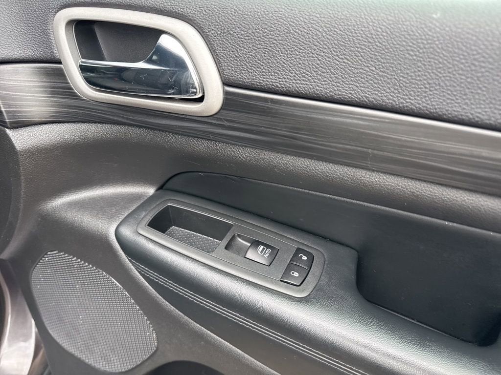 2021 Jeep Grand Cherokee Laredo E 4x4