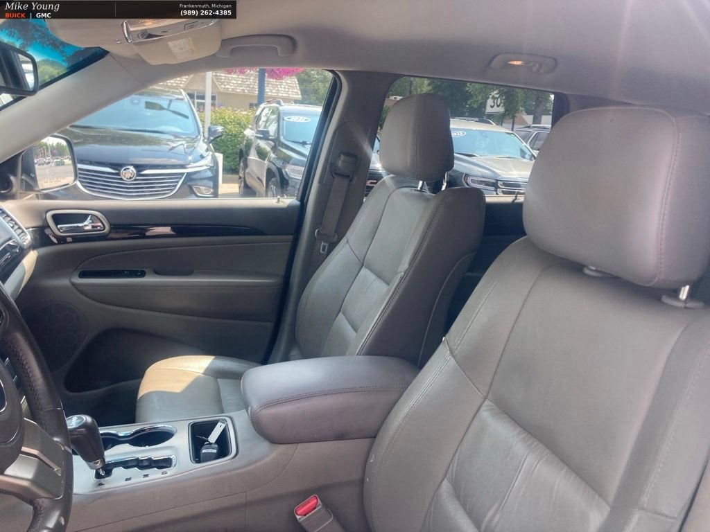 2012 Jeep Grand Cherokee Laredo