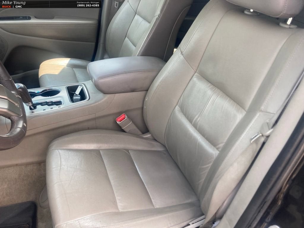 2012 Jeep Grand Cherokee Laredo