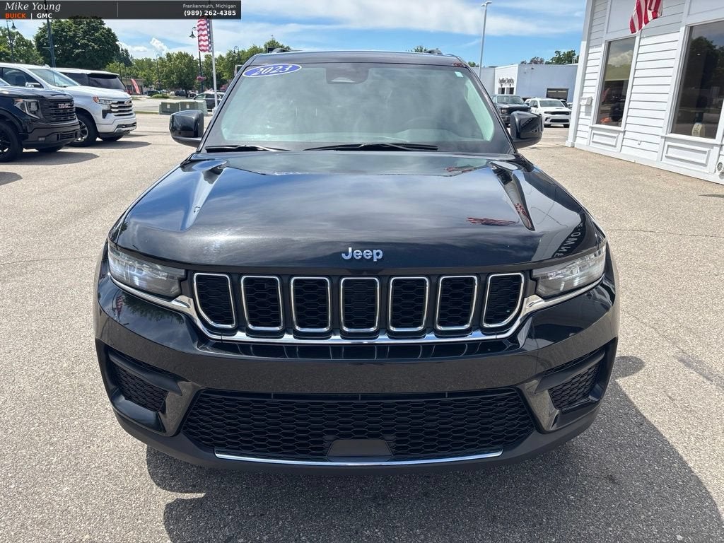2023 Jeep Grand Cherokee Laredo