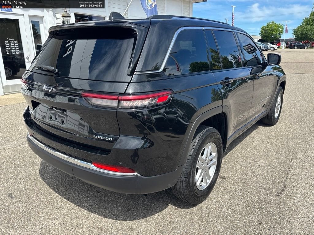 2023 Jeep Grand Cherokee Laredo