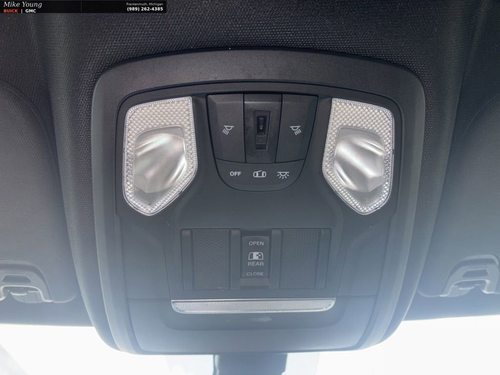 2019 RAM 1500 Big Horn/Lone Star Crew Cab 4x4 5'7" Box