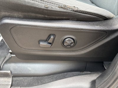 2019 RAM 1500 Big Horn/Lone Star Crew Cab 4x4 5'7" Box