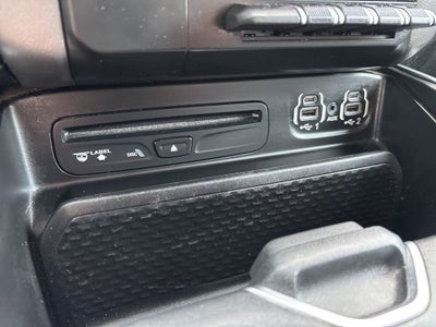 2019 RAM 1500 Big Horn/Lone Star Crew Cab 4x4 5'7" Box