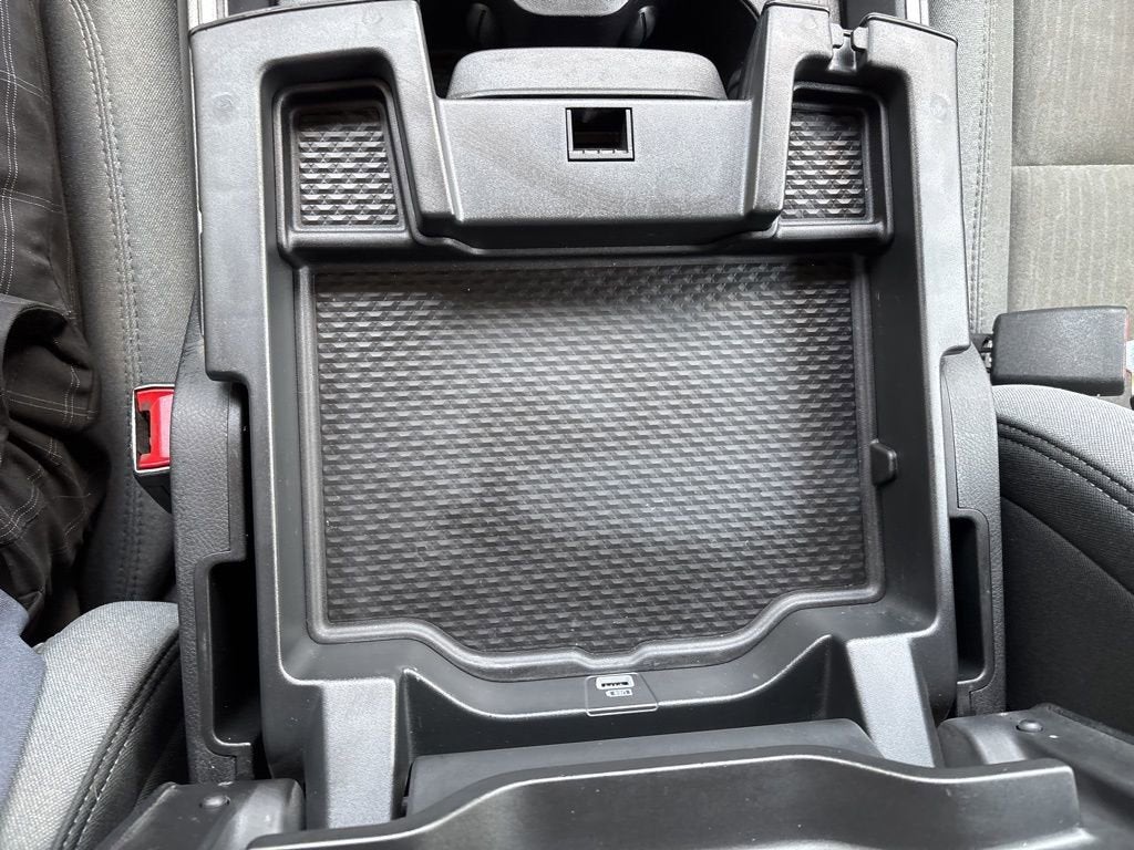 2019 RAM 1500 Big Horn/Lone Star Crew Cab 4x4 5'7" Box