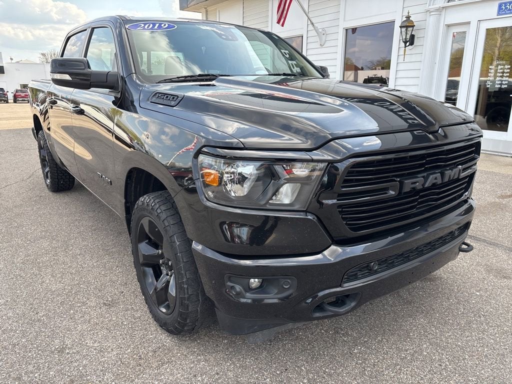 2019 RAM 1500 Big Horn/Lone Star Crew Cab 4x4 5'7" Box