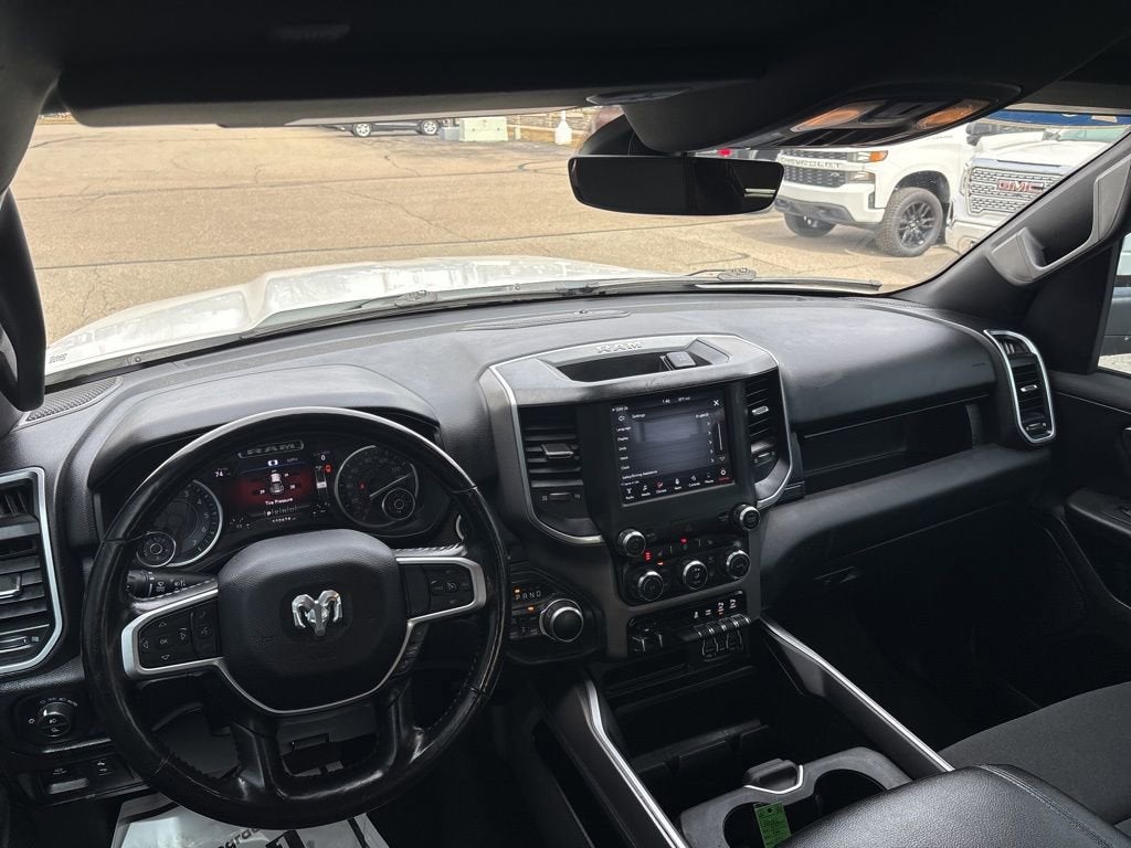 2021 RAM 1500 Big Horn Crew Cab 4x4 6'4" Box