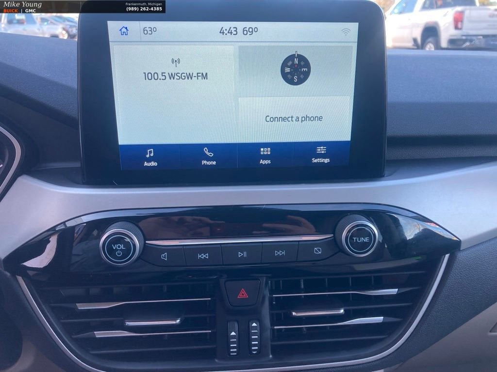 2020 Ford Escape SE