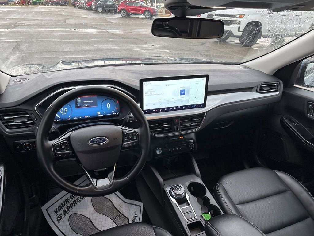 2025 Ford Escape Platinum