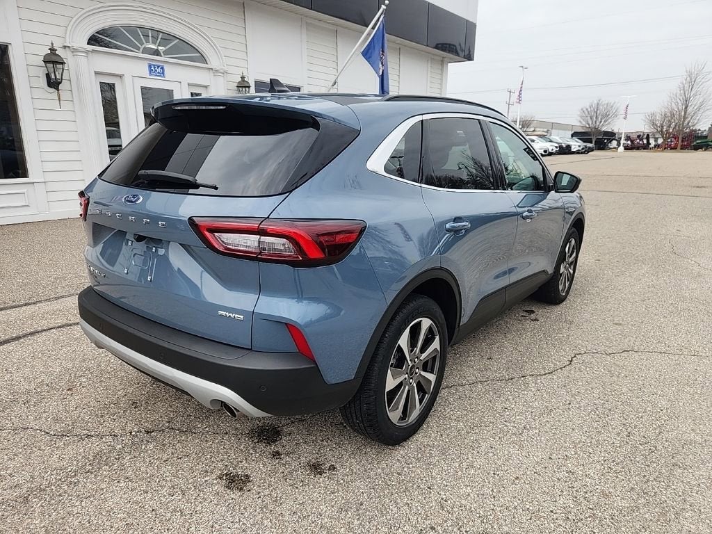 2024 Ford Escape Platinum