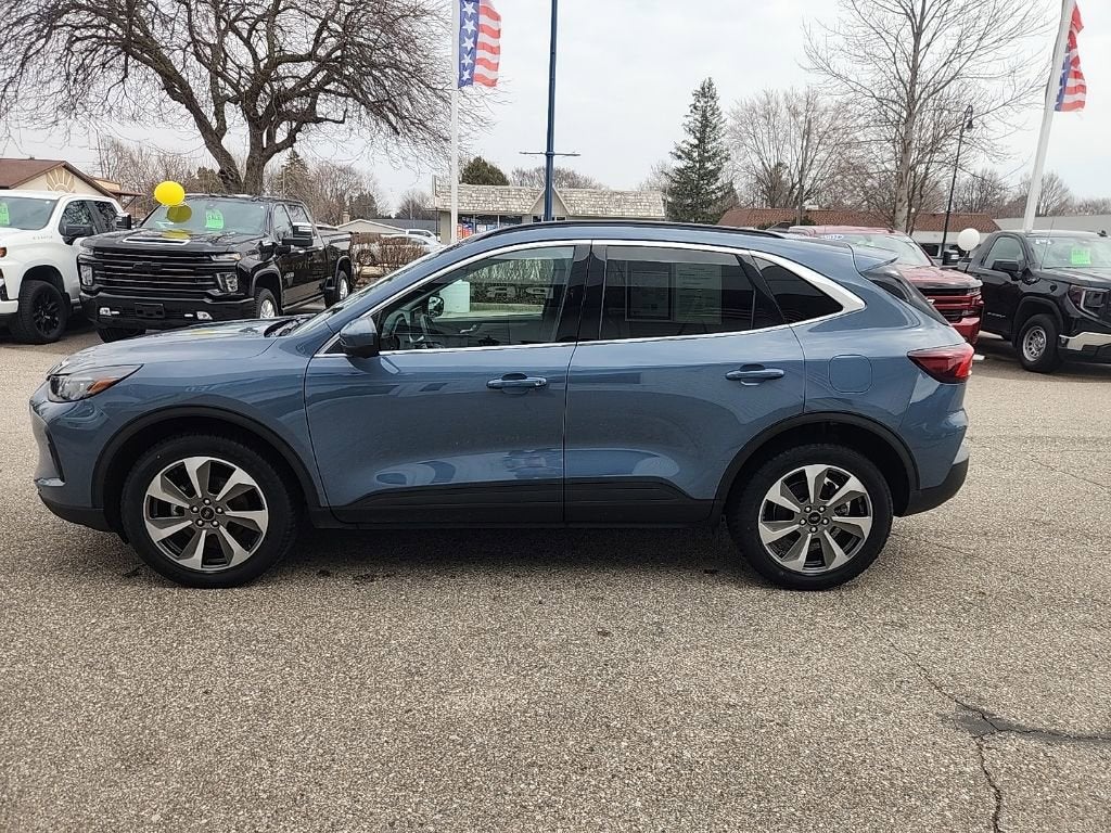 2024 Ford Escape Platinum