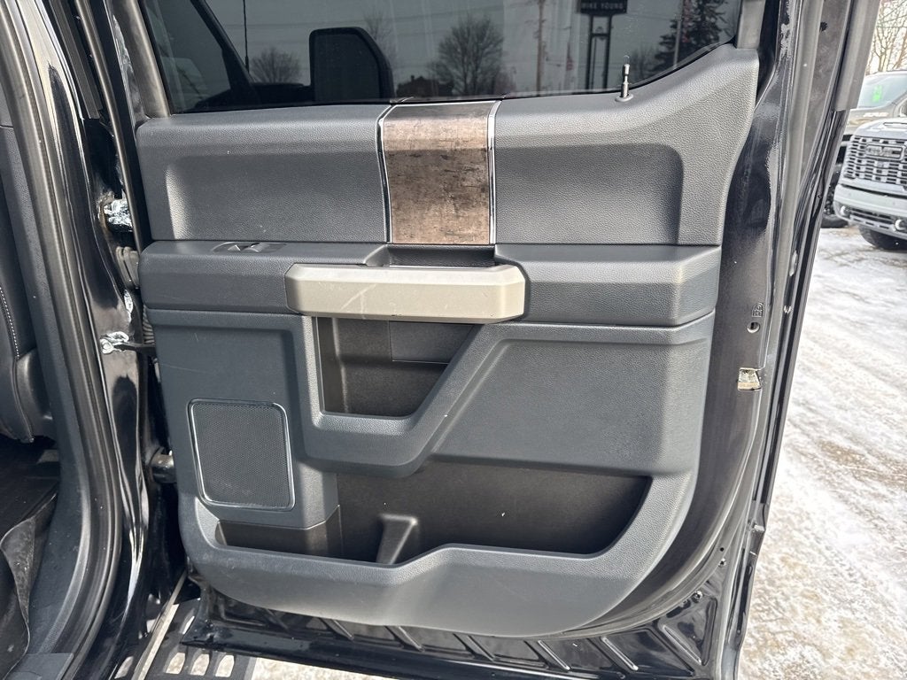 2022 Ford F-250 LARIAT