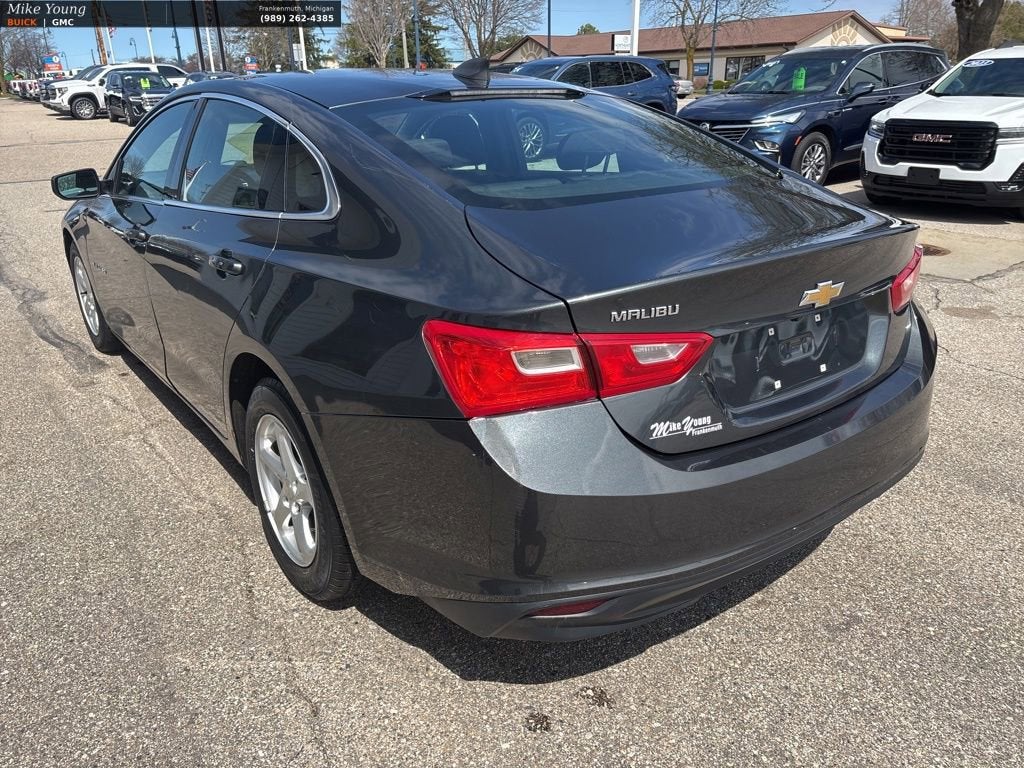 2018 Chevrolet Malibu LS