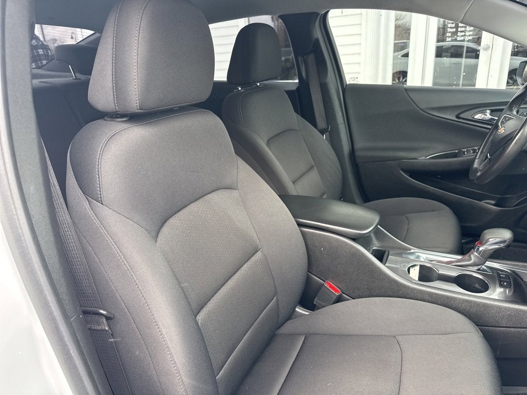 2021 Chevrolet Malibu RS