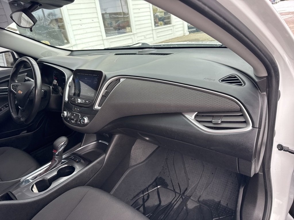 2021 Chevrolet Malibu RS