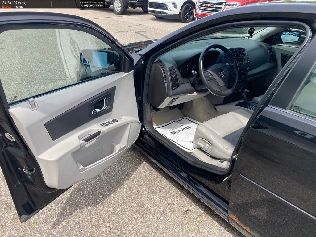 2004 Cadillac CTS Standard