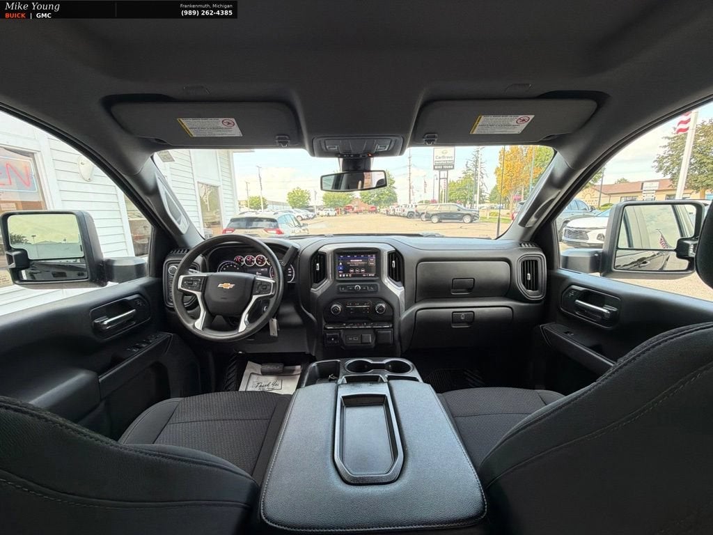 2022 Chevrolet Silverado 2500 HD Custom