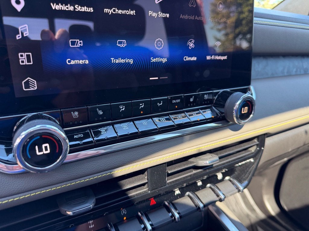 2026 Chevrolet Colorado ZR2 - Photo 28