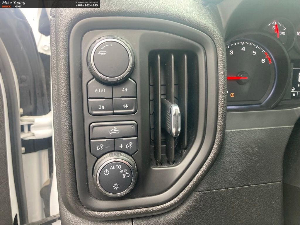 2020 Chevrolet Silverado 1500 Custom Trail Boss