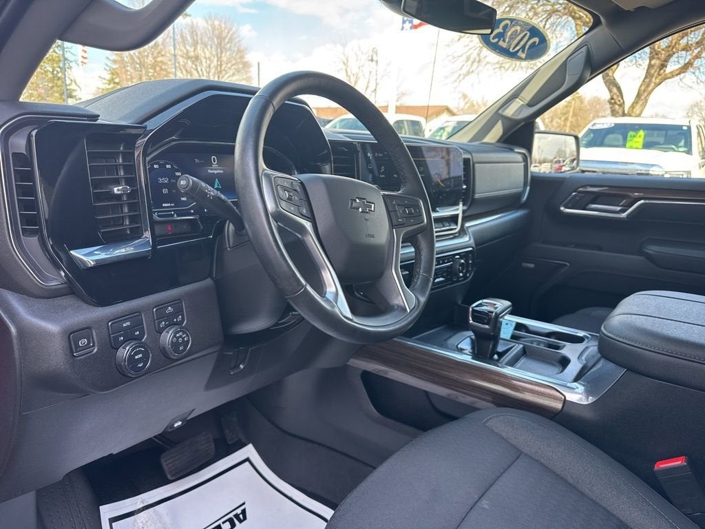 2023 Chevrolet Silverado 1500 RST