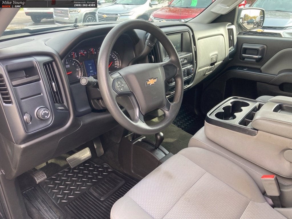 2017 Chevrolet Silverado 1500 Custom