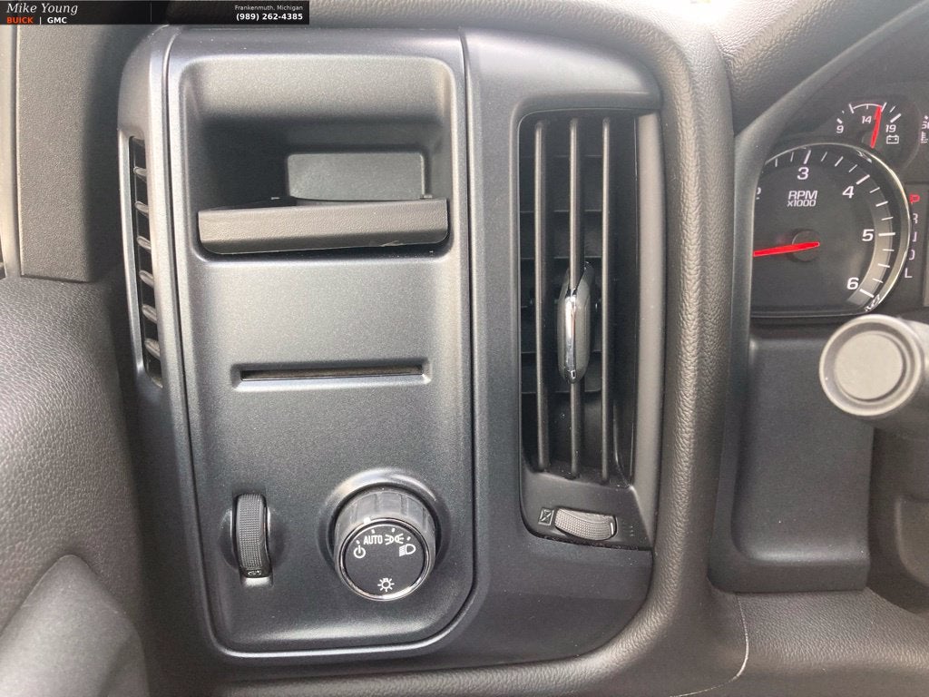 2017 Chevrolet Silverado 1500 Custom