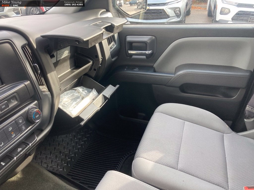 2017 Chevrolet Silverado 1500 Custom