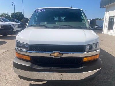 2025 Chevrolet Express Cargo WT