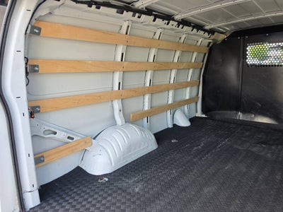2025 Chevrolet Express Cargo WT