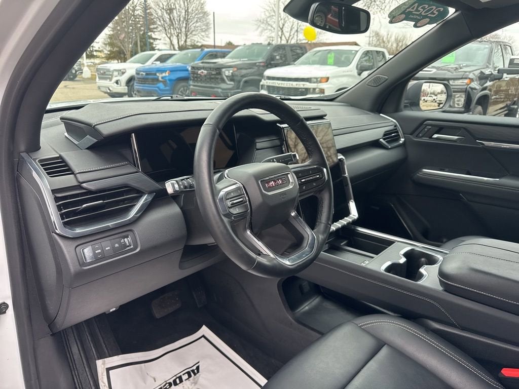 2024 GMC Acadia Elevation