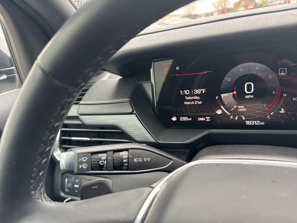 2024 GMC Acadia Elevation