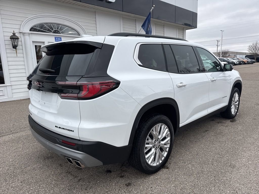 2024 GMC Acadia Elevation