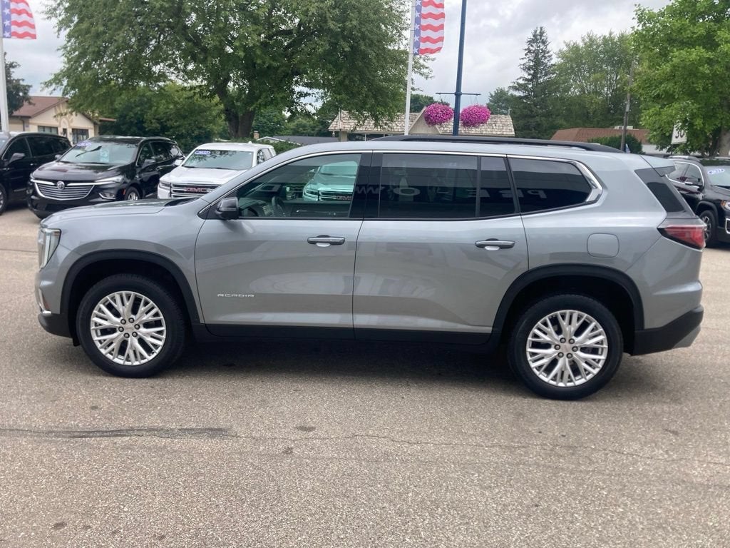 2024 GMC Acadia Elevation