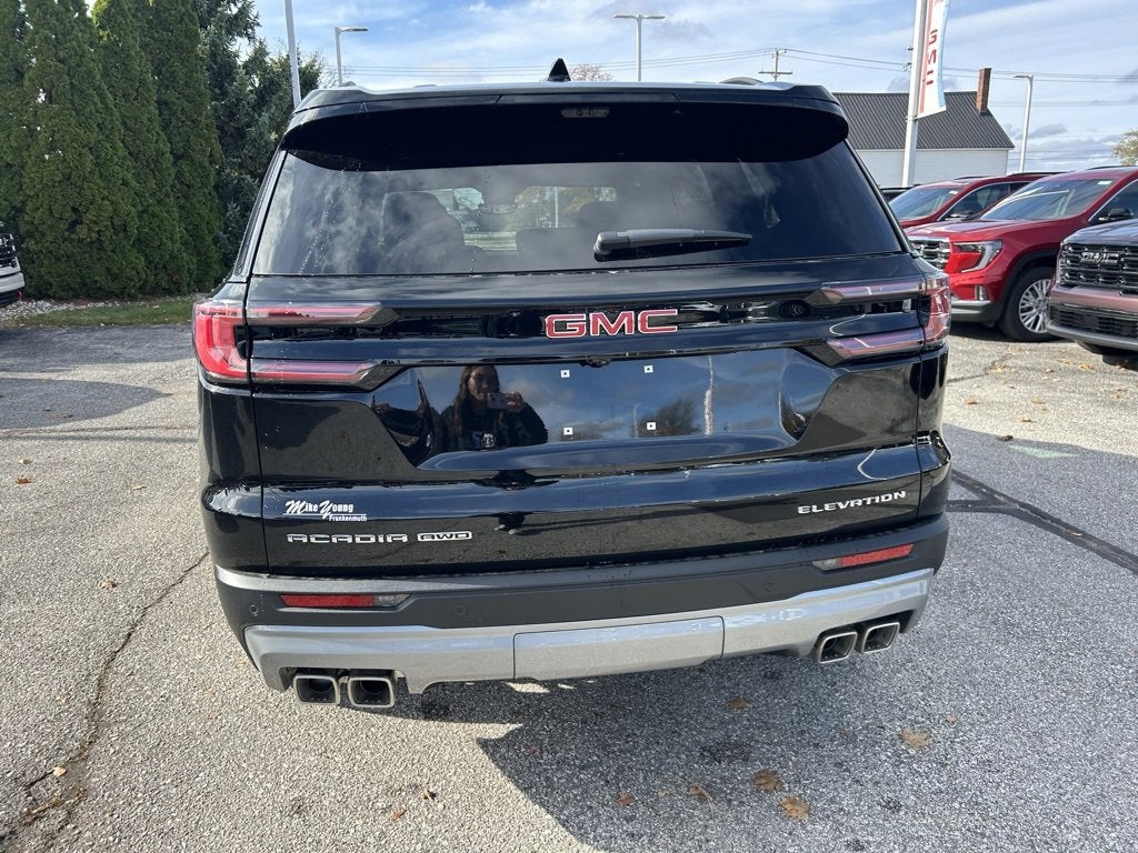 2026 GMC Acadia Elevation