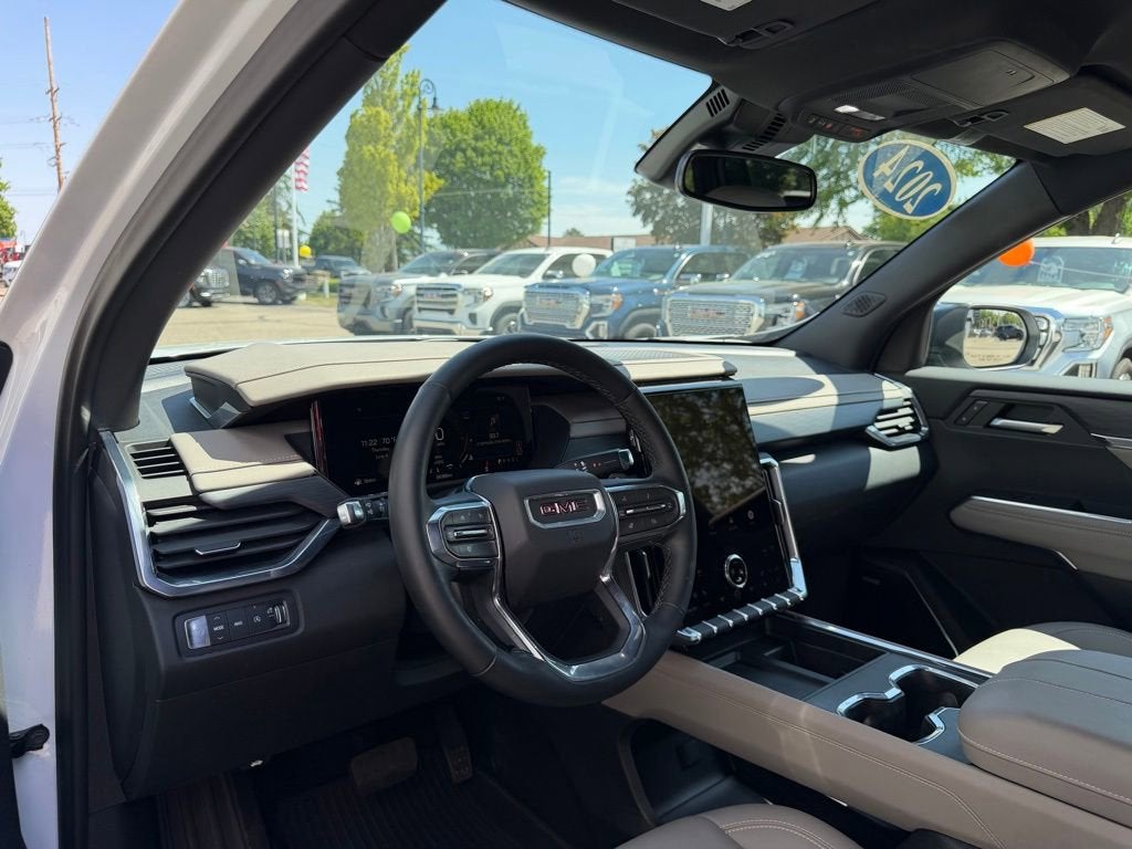 2024 GMC Acadia Elevation