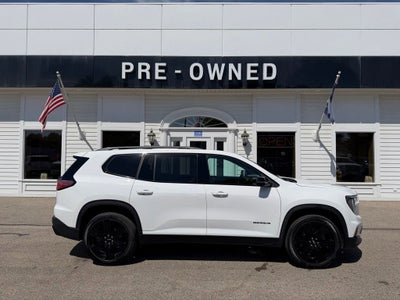 2024 GMC Acadia Elevation