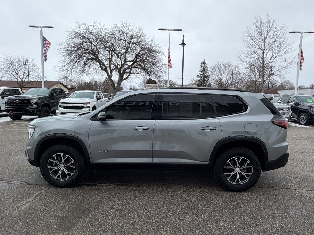 2024 GMC Acadia AT4