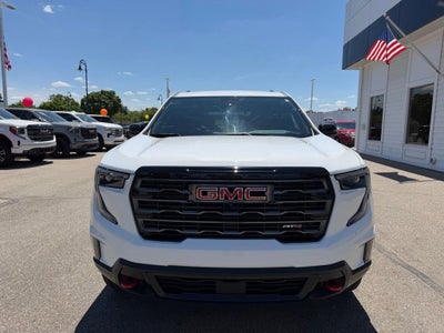 2024 GMC Acadia AT4