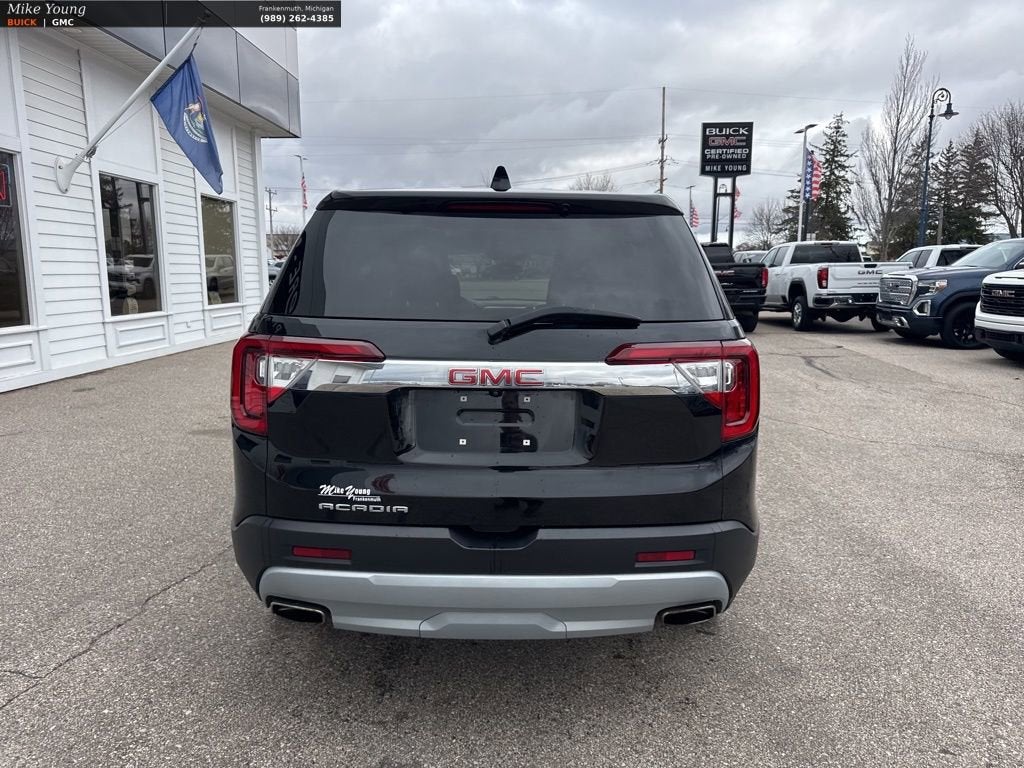 2023 GMC Acadia SLE