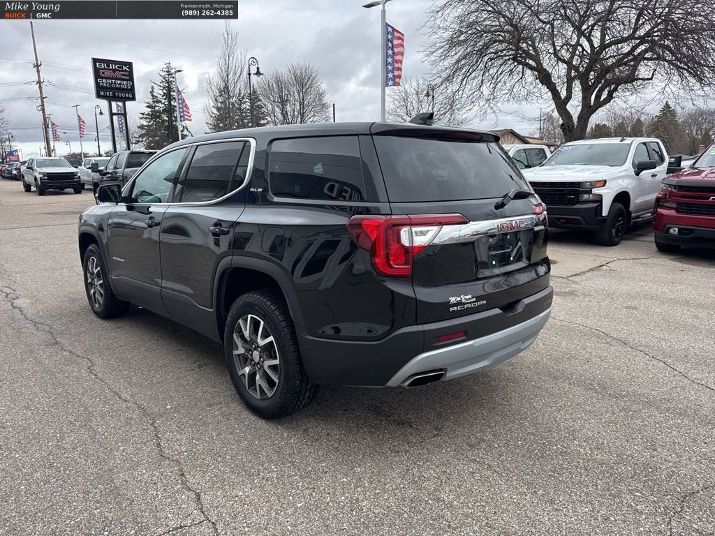 2023 GMC Acadia SLE