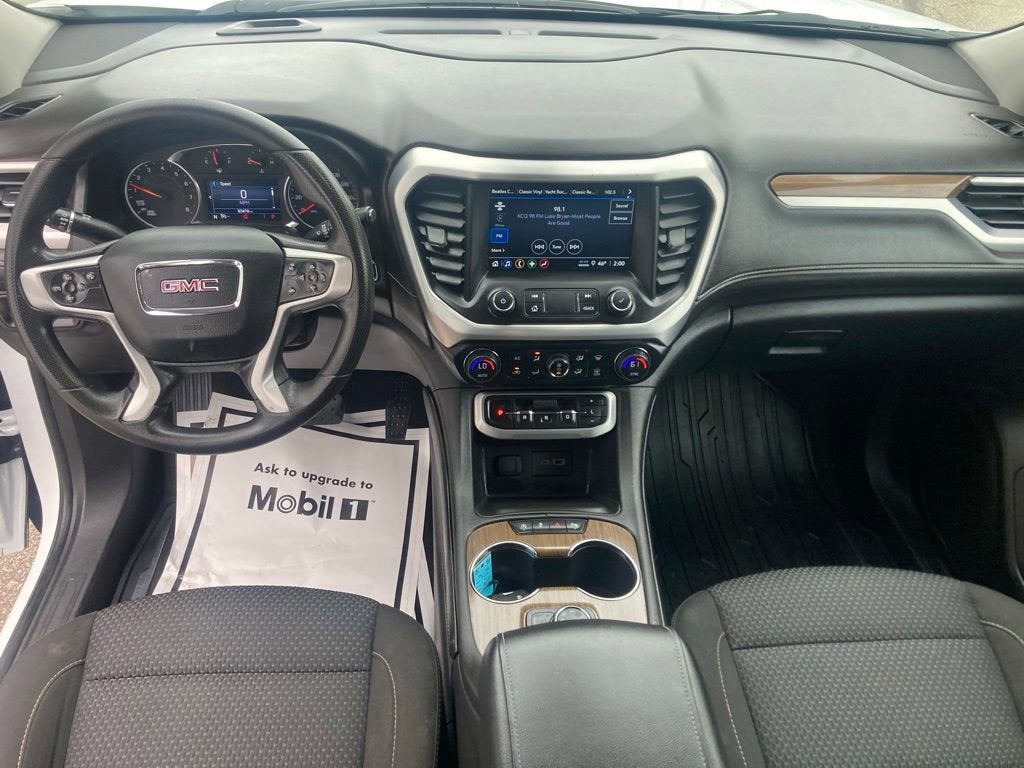 2022 GMC Acadia SLE