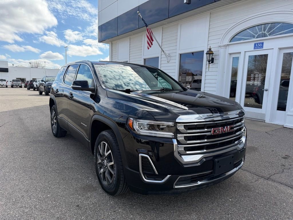 2023 GMC Acadia SLE
