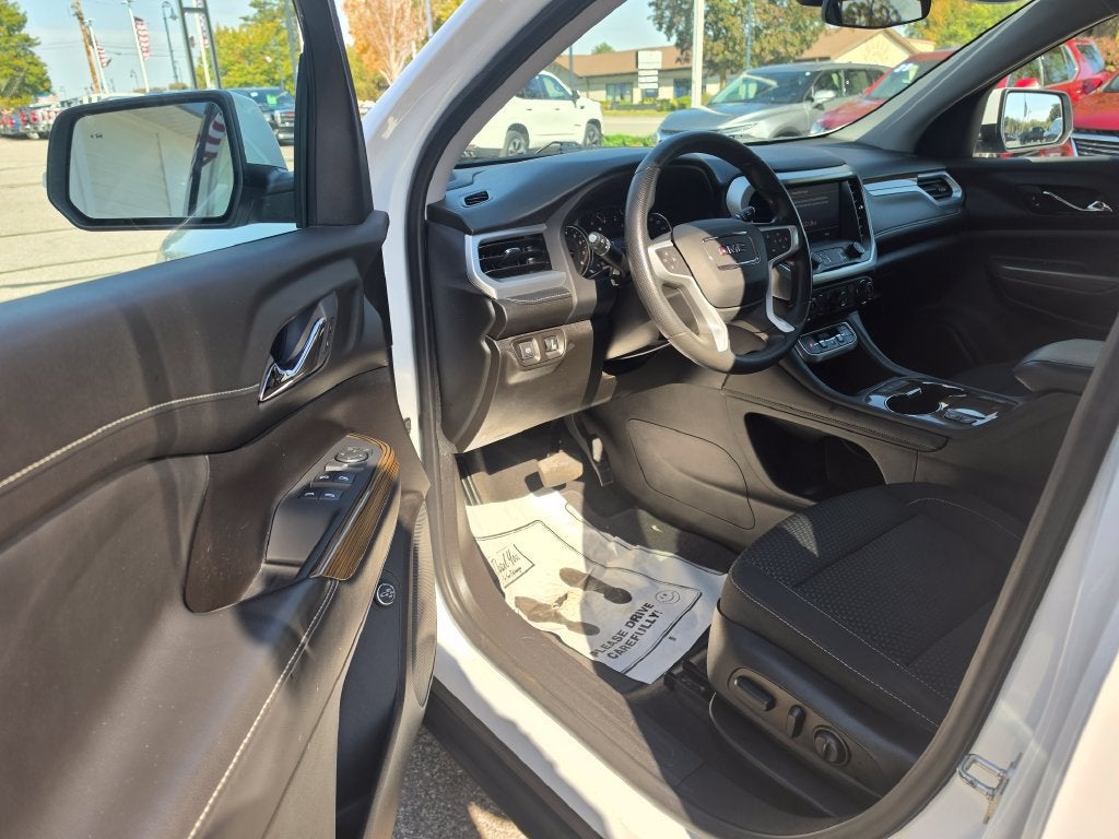 2021 GMC Acadia SLE
