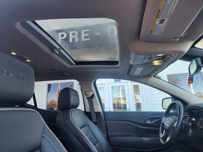 2023 GMC Acadia Denali